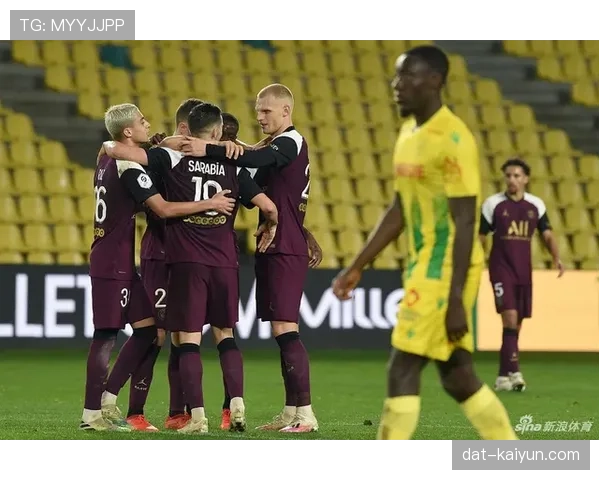 巴黎圣日耳曼官方宣布与姆巴佩续约至2029年，结束数月转会传闻